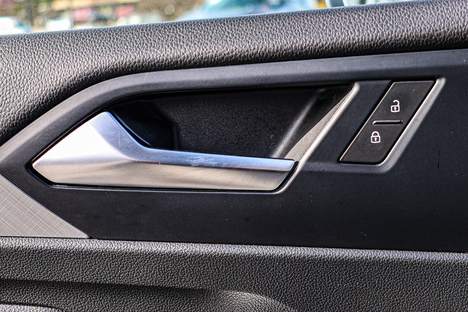 Used 2024 Volkswagen Jetta SE FWD image 38