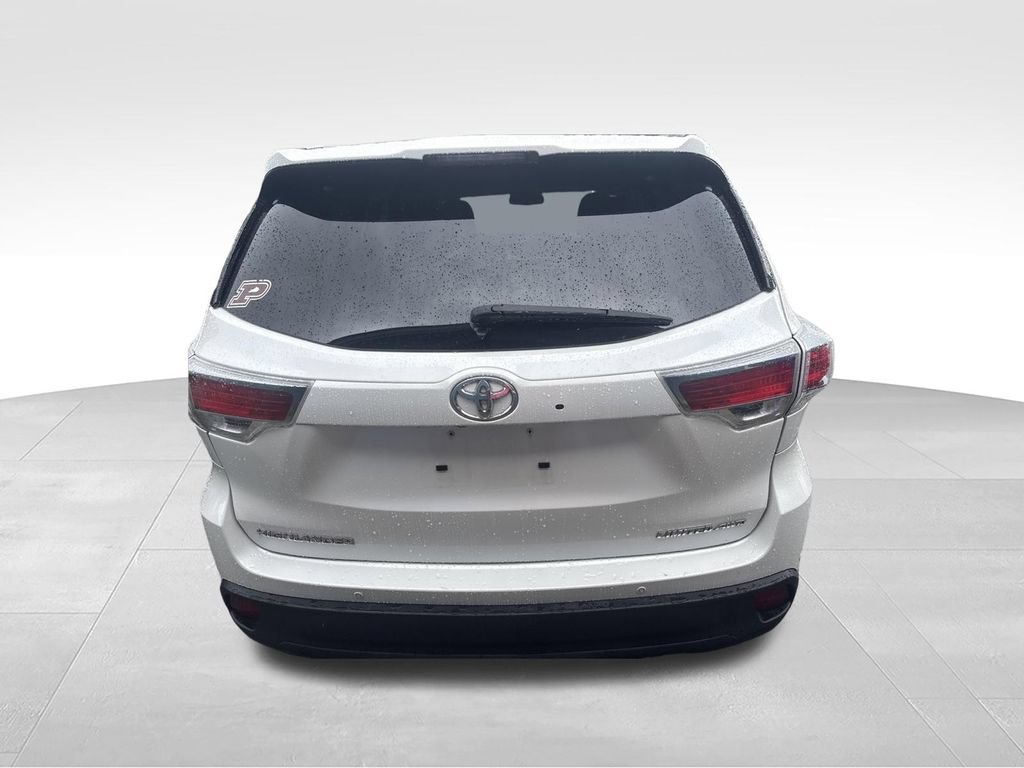 Used 2015 Toyota Highlander Limited AWD/4WD image 9