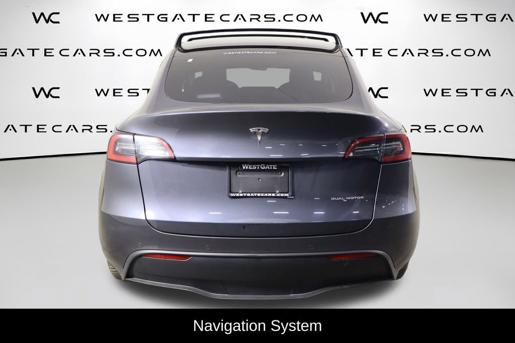 Used 2022 Tesla Model Y Long Range AWD/4WD image 4