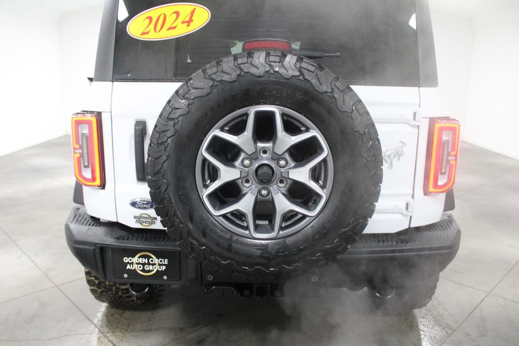 Used 2024 Ford Bronco Badlands image 59