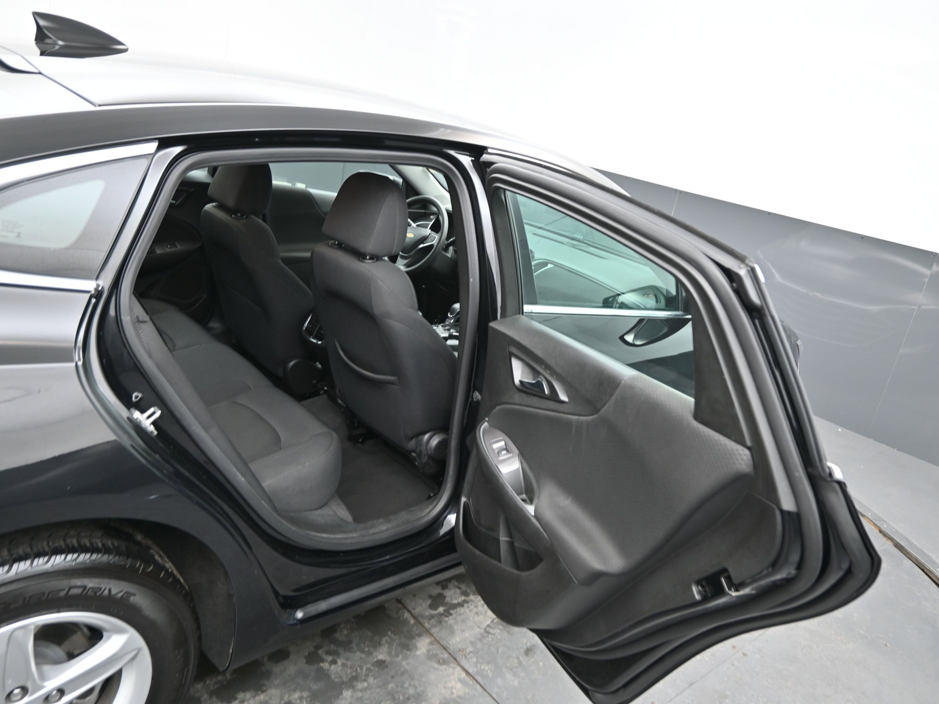 Used 2024 Chevrolet Malibu LT image 10