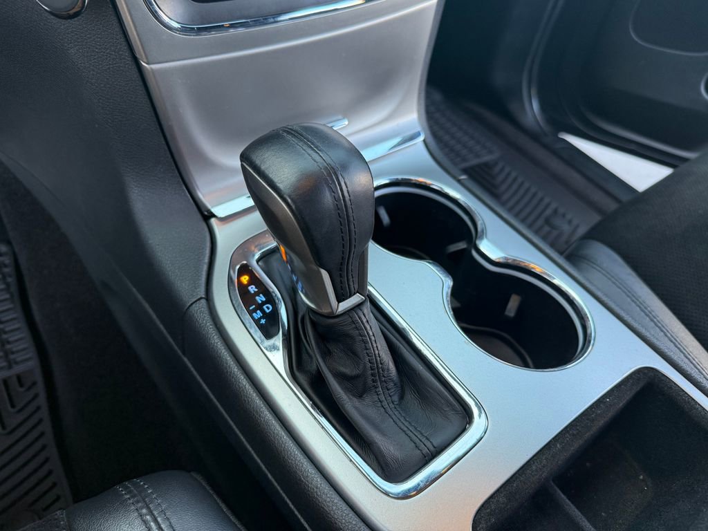 Used 2017 Jeep Grand Cherokee Altitude image 35