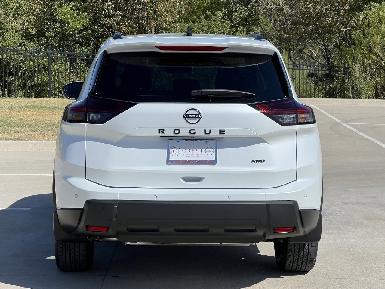 New 2026 Nissan Rogue Dark Armor AWD/4WD image 5