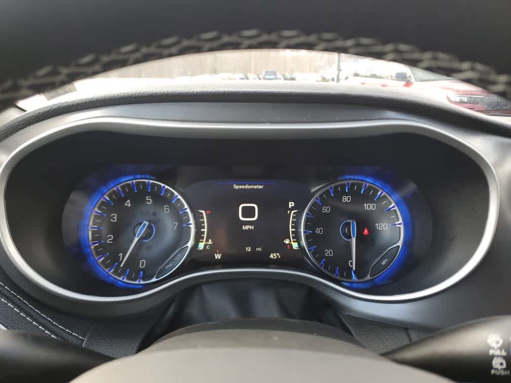 New 2026 Chrysler Pacifica Select image 24