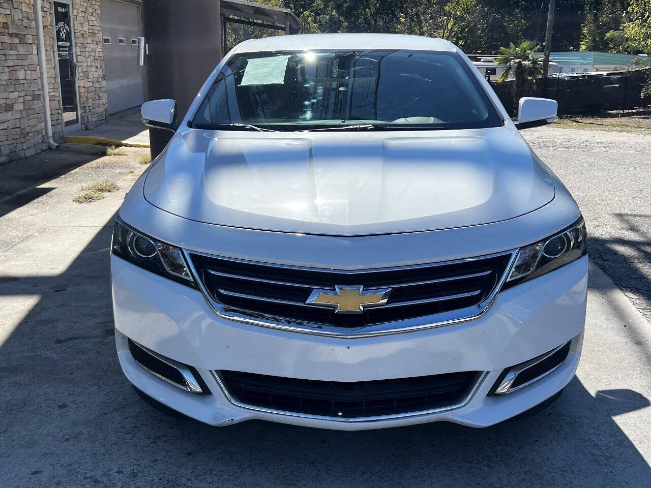Used 2016 Chevrolet Impala LT w/ Convenience Package FWD image 9