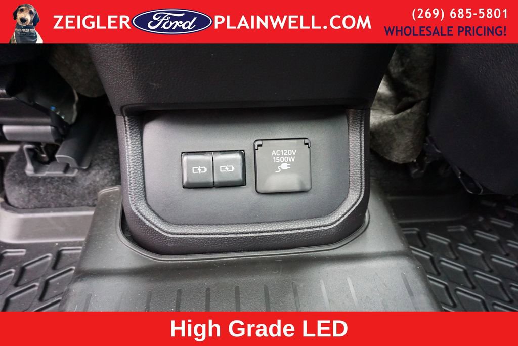 Used 2025 Toyota Highlander Platinum image 15