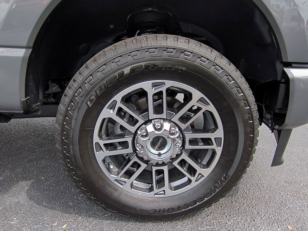 New 2026 Ford F250 Platinum w/ Platinum Plus Package image 11