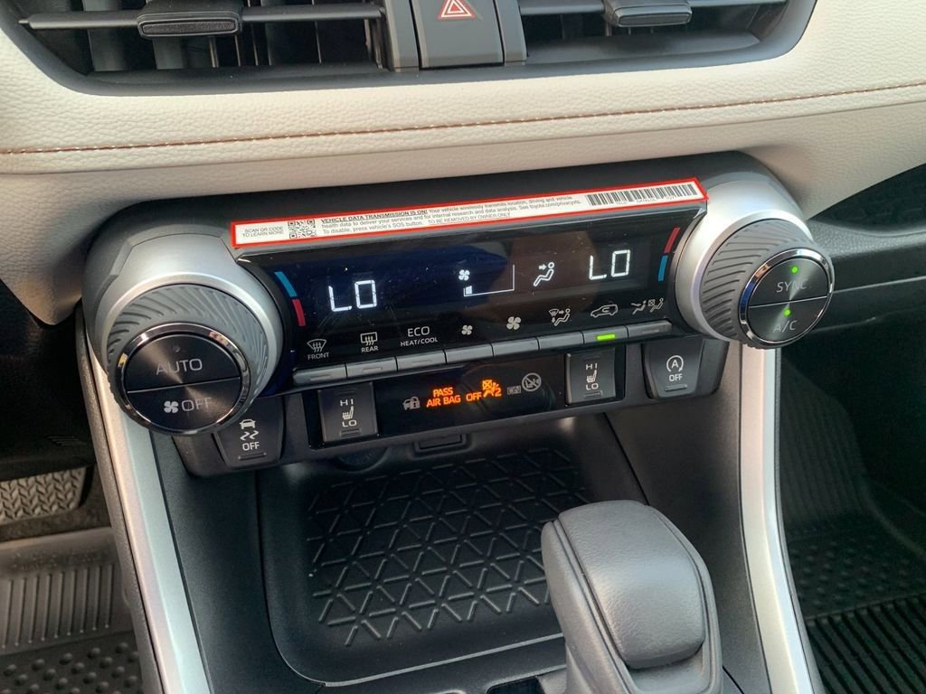 New 2025 Toyota RAV4 XLE w/ Convenience Package image 21