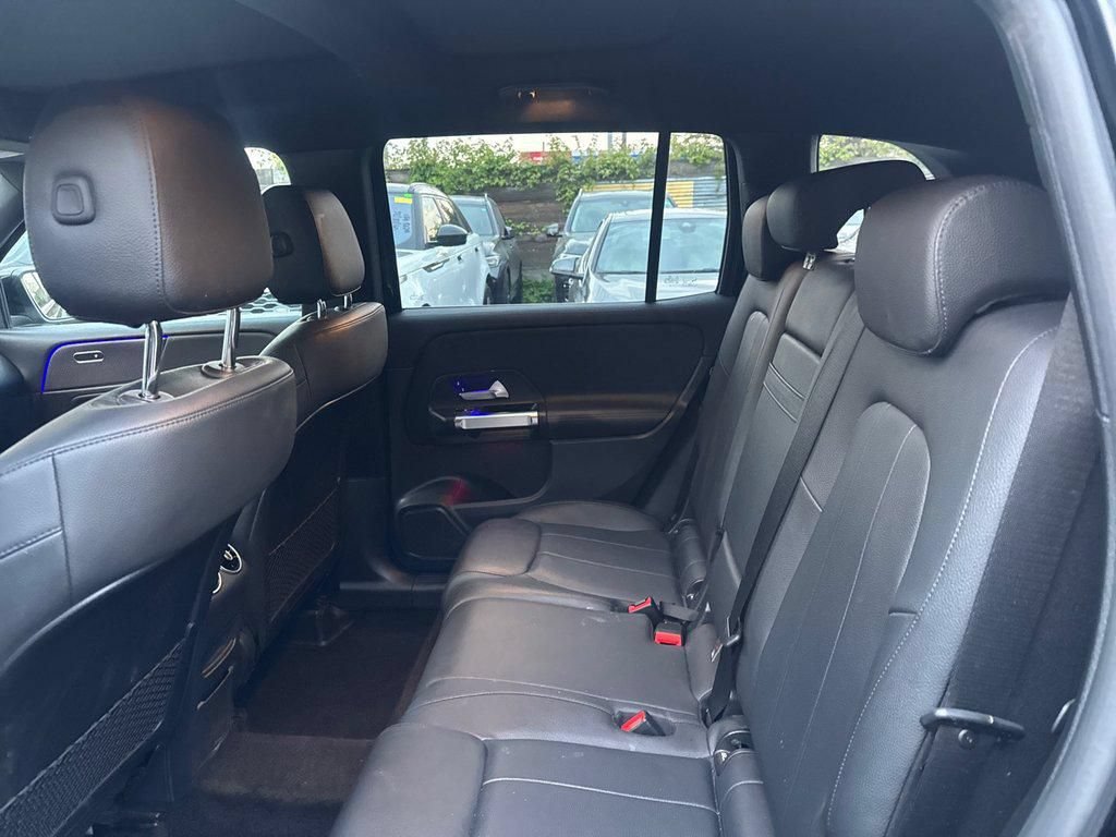 Used 2022 Mercedes-Benz GLB 250 4MATIC image 29