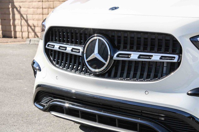New 2026 Mercedes-Benz GLA 250 4MATIC image 5