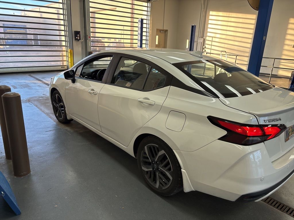 Used 2024 Nissan Versa SR w/ Trunk Package image 8