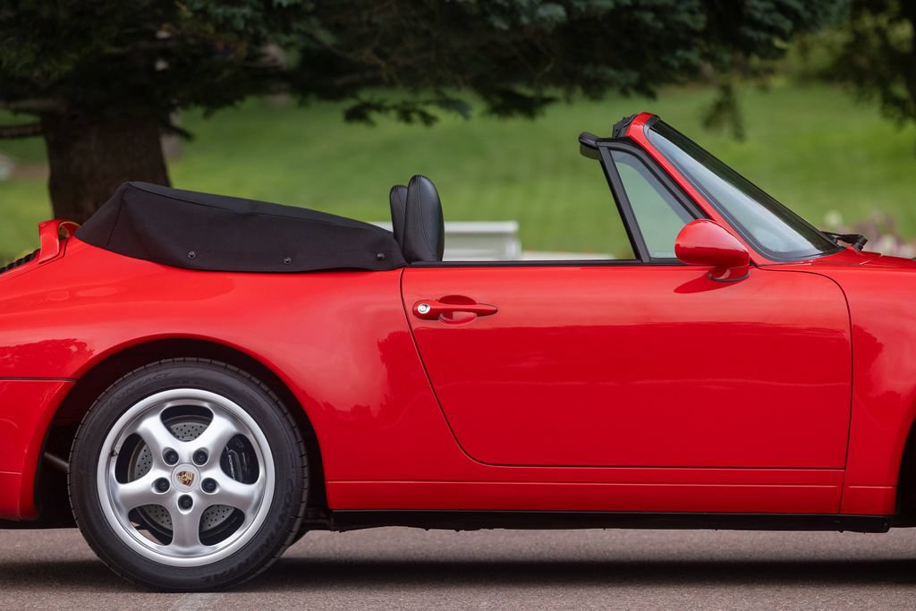 Used 1995 Porsche 911 Carrera RWD image 51
