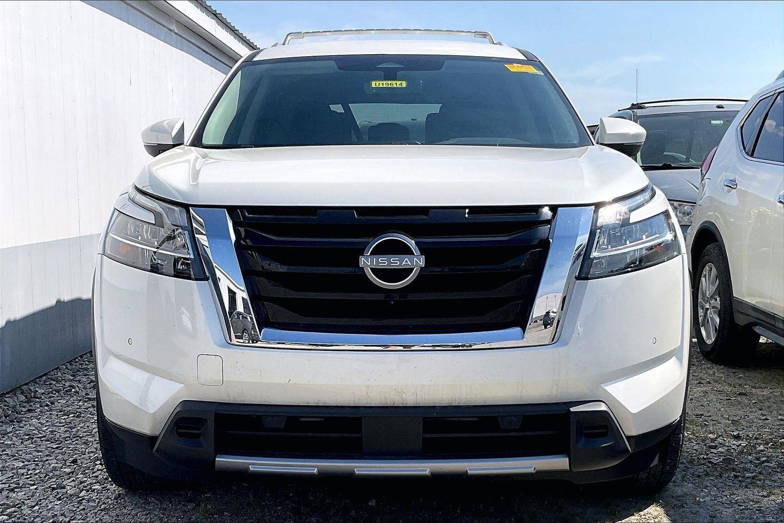 Certified 2024 Nissan Pathfinder SL image 7