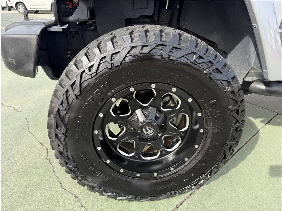 Used 2016 Jeep Wrangler Unlimited Sport AWD/4WD image 11