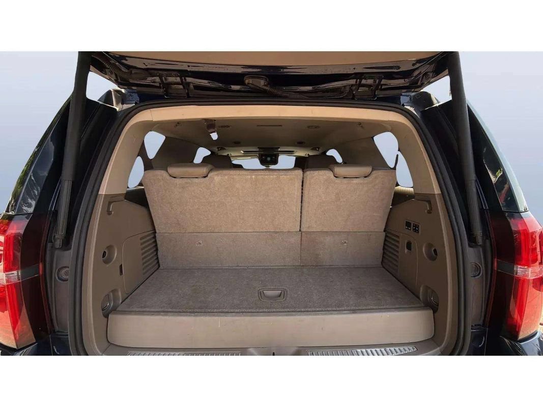 Used 2018 Chevrolet Tahoe Premier AWD/4WD image 22