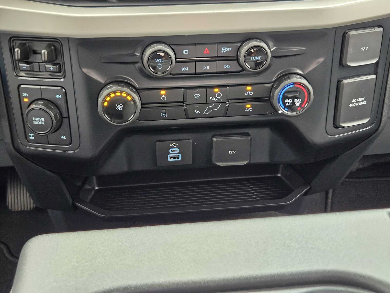 Used 2025 Ford F250 XL w/ STX Appearance Package AWD/4WD image 20