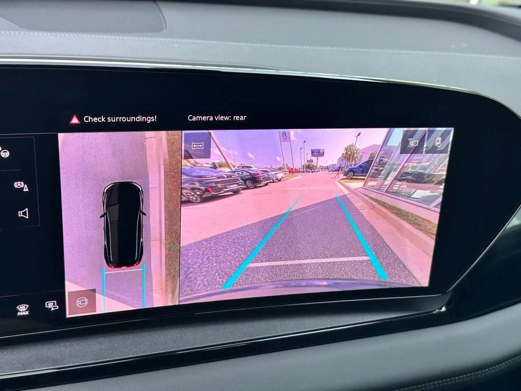 New 2025 Audi Q6 e-tron Premium Plus AWD/4WD image 14