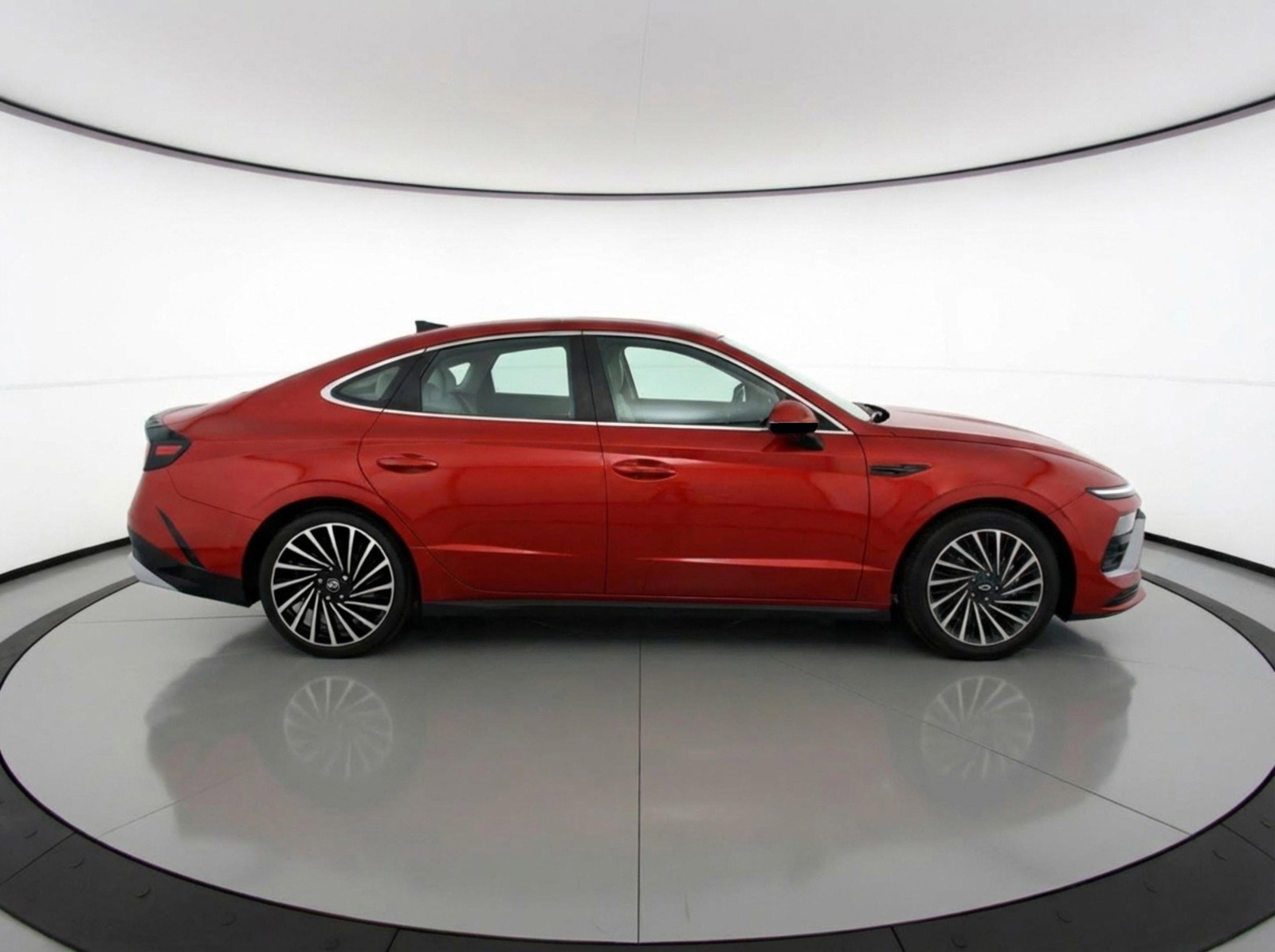 Used 2025 Hyundai Sonata SEL image 11