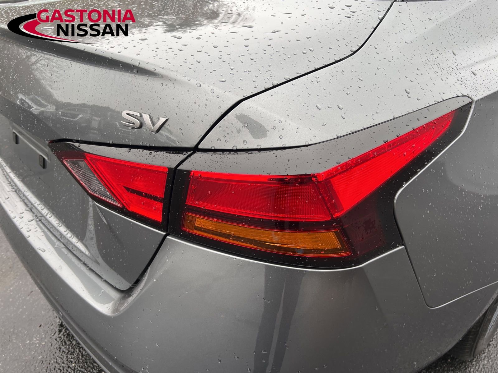 Used 2024 Nissan Altima 2.5 SV image 14