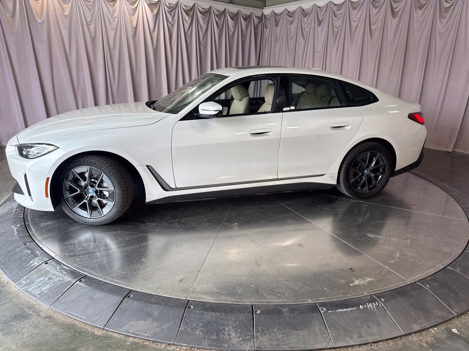 Used 2023 BMW i4 eDrive40 w/ Premium Package RWD image 7
