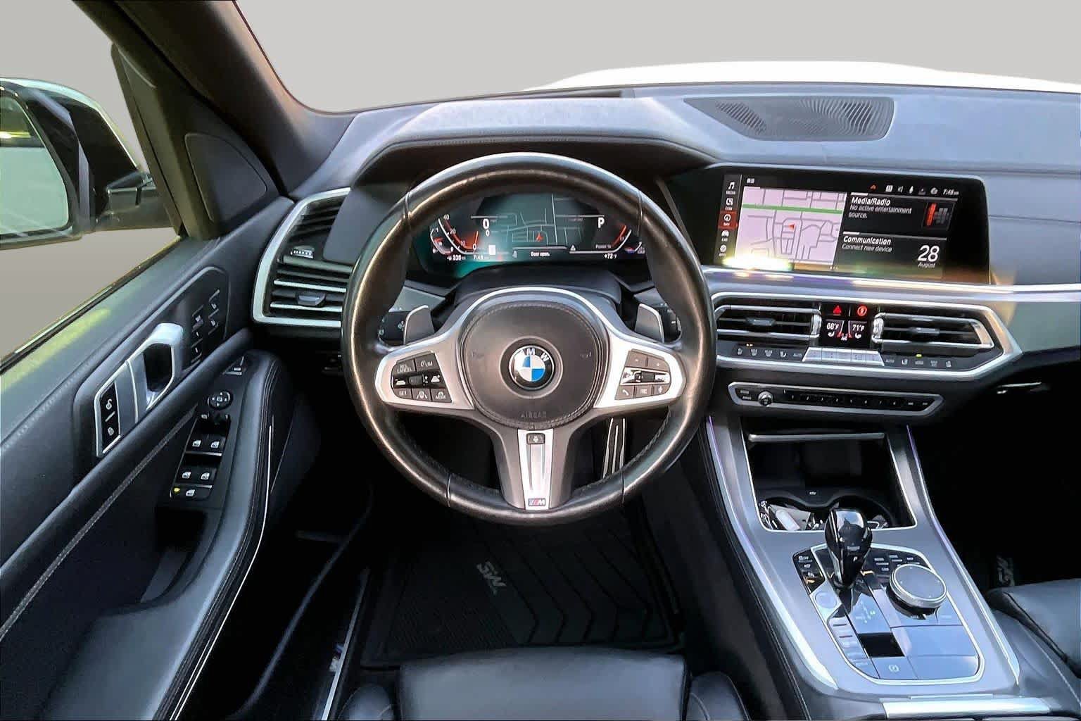 Used 2022 BMW X5 sDrive40i w/ M Sport Package RWD image 6