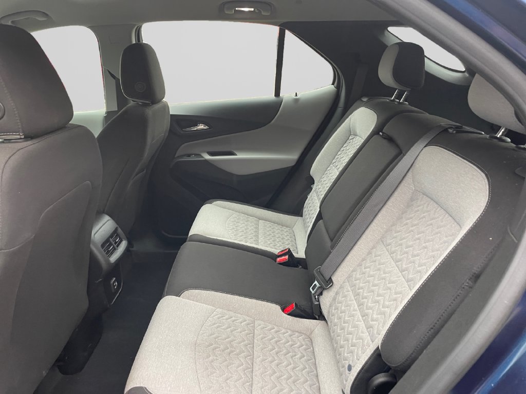 Used 2022 Chevrolet Equinox LS AWD/4WD image 19