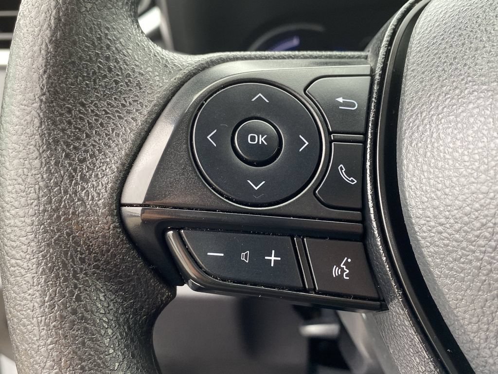 Certified 2025 Toyota RAV4 XLE AWD/4WD image 26