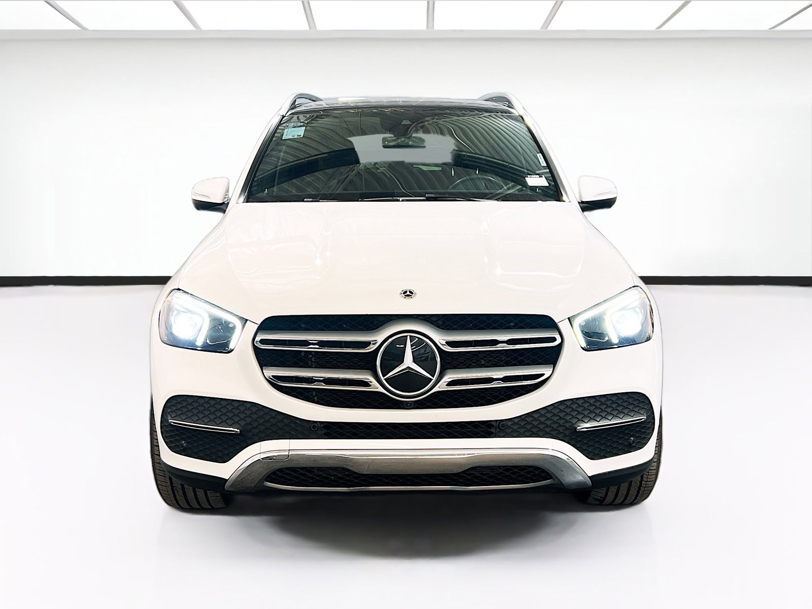 Used 2022 Mercedes-Benz GLE 350 image 2