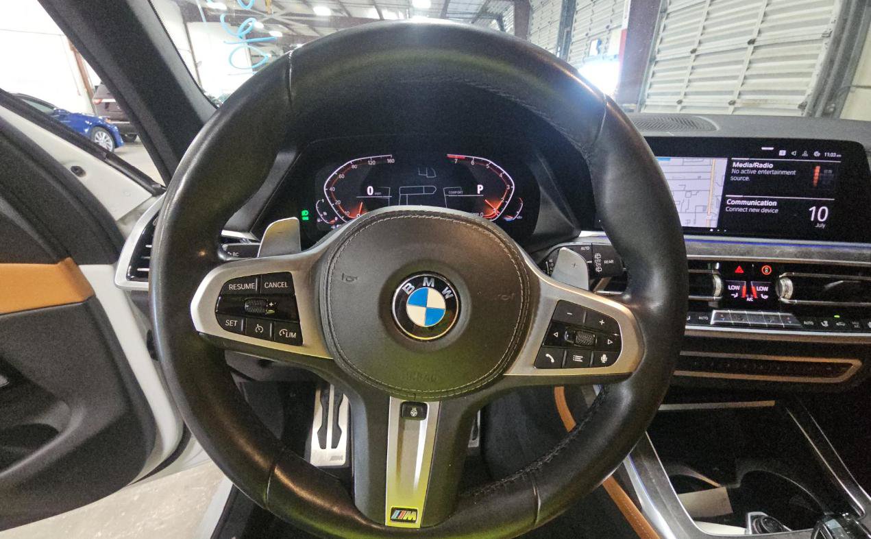 Used 2020 BMW X7 xDrive40i w/ M Sport Package AWD/4WD image 8