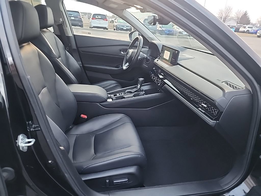 Used 2024 Honda Accord Touring image 33