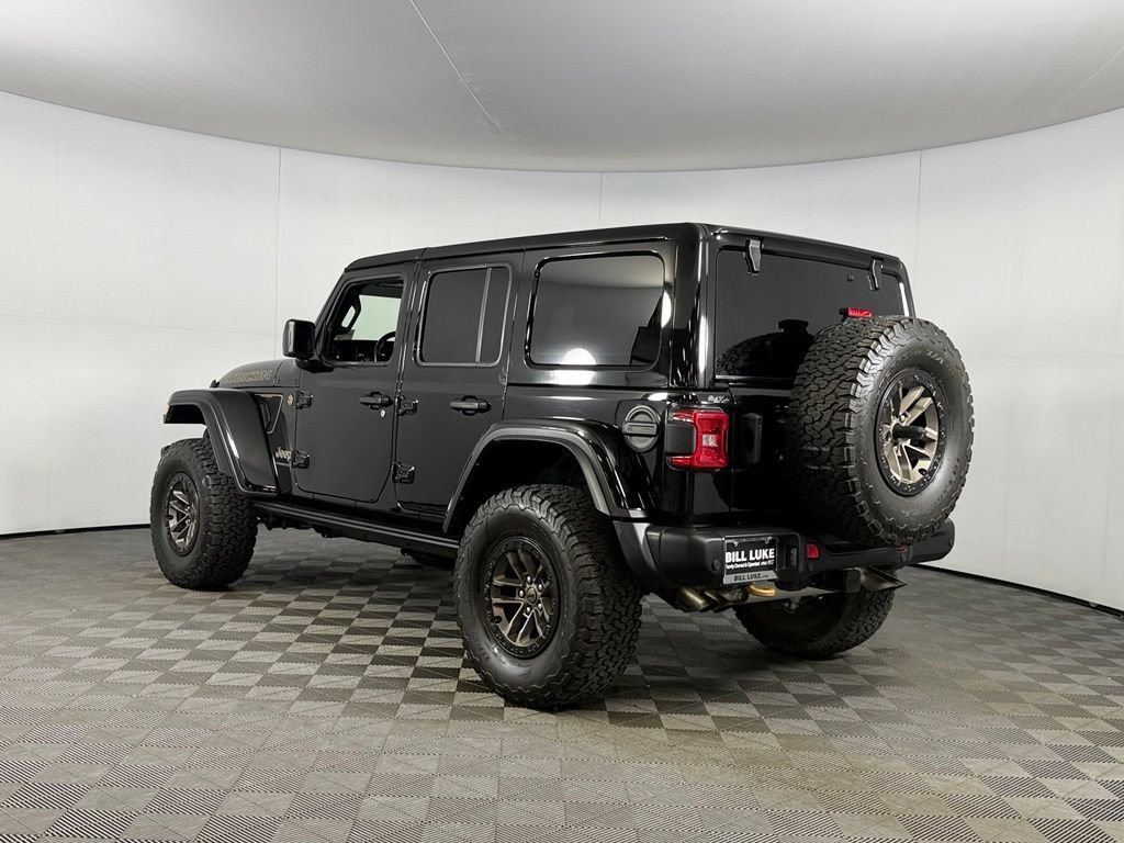 Used 2024 Jeep Wrangler Unlimited Rubicon 392 AWD/4WD image 9