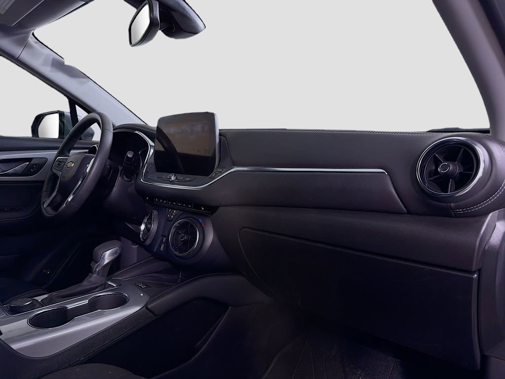 Used 2024 Chevrolet Blazer LT w/ Convenience Package image 32