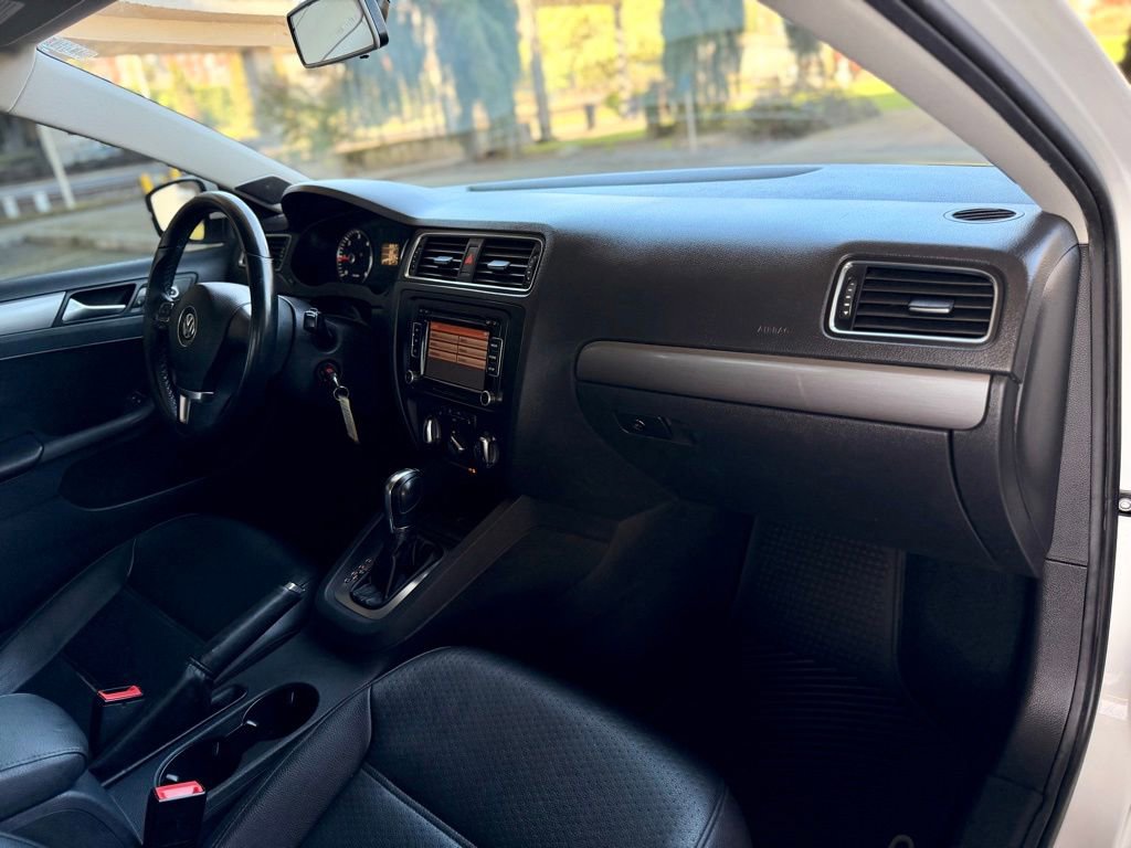 Used 2013 Volkswagen Jetta TDI FWD image 47