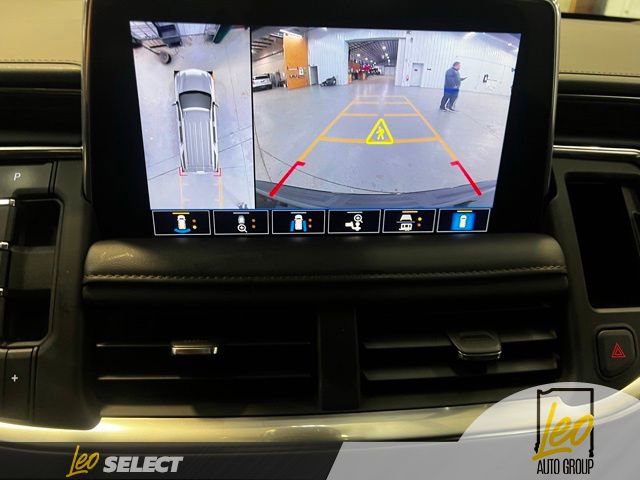 Used 2021 Chevrolet Tahoe High Country w/ Premium Package AWD/4WD image 18