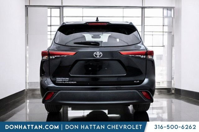 Used 2023 Toyota Highlander XLE image 38