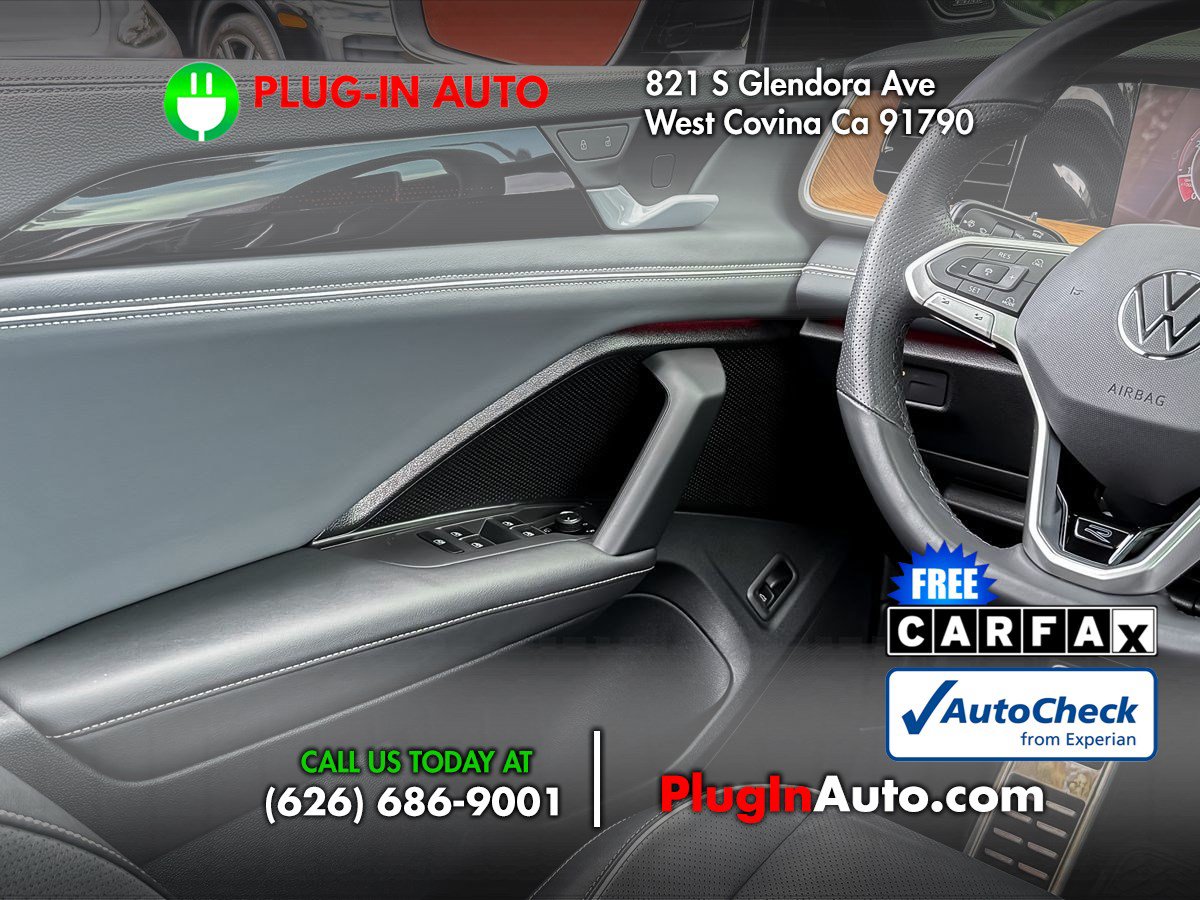 Used 2026 Volkswagen Tiguan SEL R-Line AWD/4WD image 17