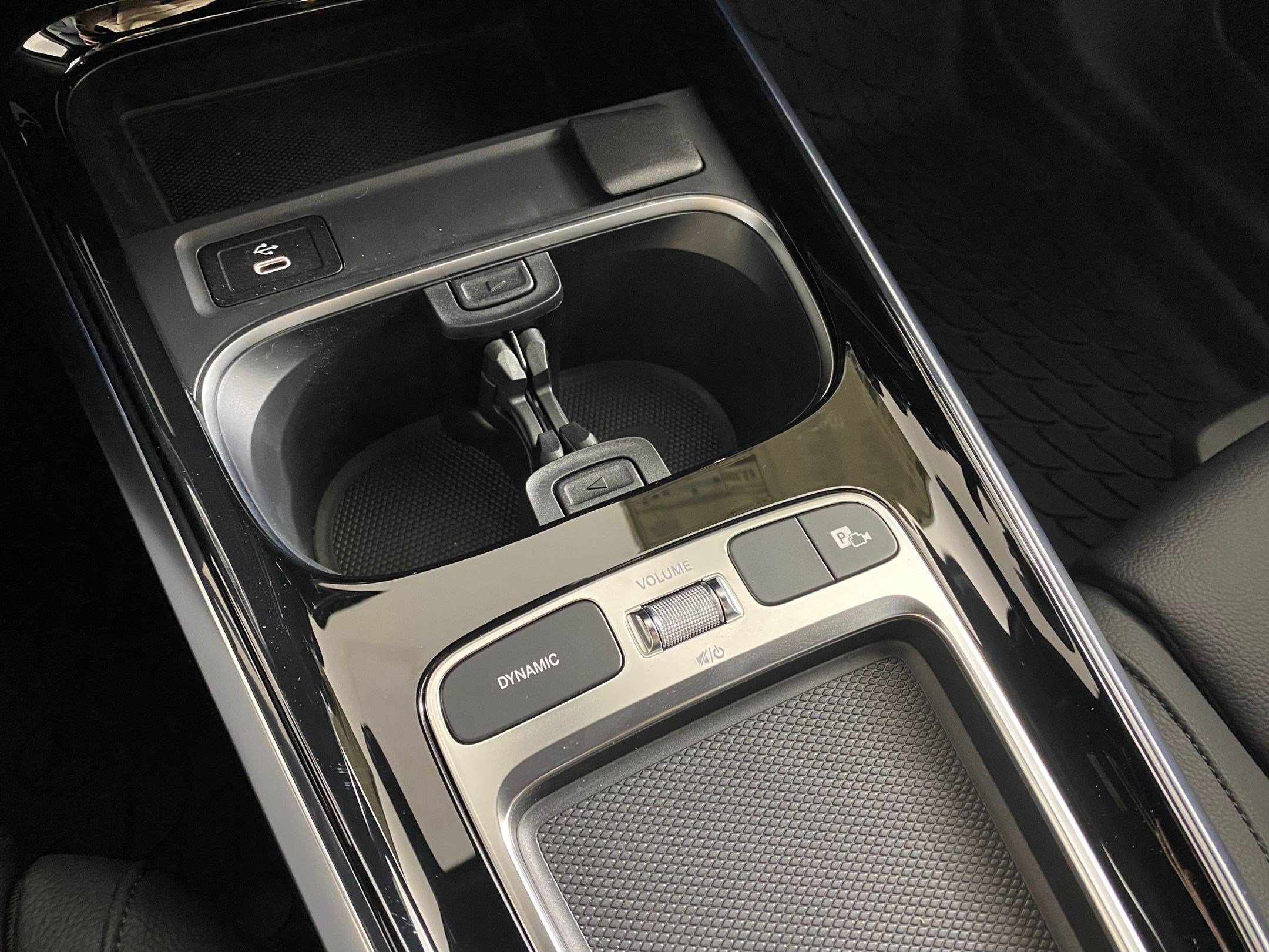 Used 2026 Mercedes-Benz GLB 250 4MATIC image 18