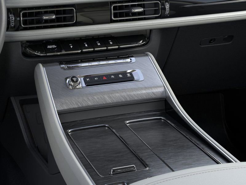 New 2025 Lincoln Aviator AWD w/ Equipment Group 101A image 15