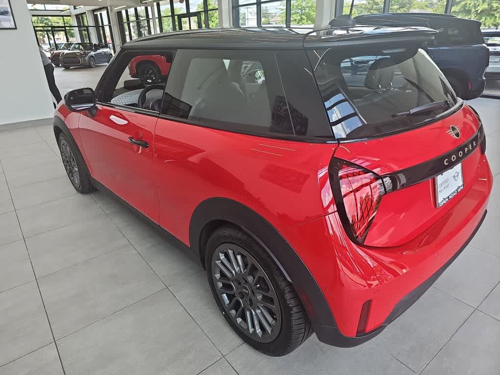Used 2026 MINI Cooper S FWD image 8