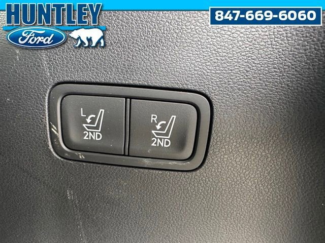 Used 2025 Hyundai Santa Fe XRT image 11