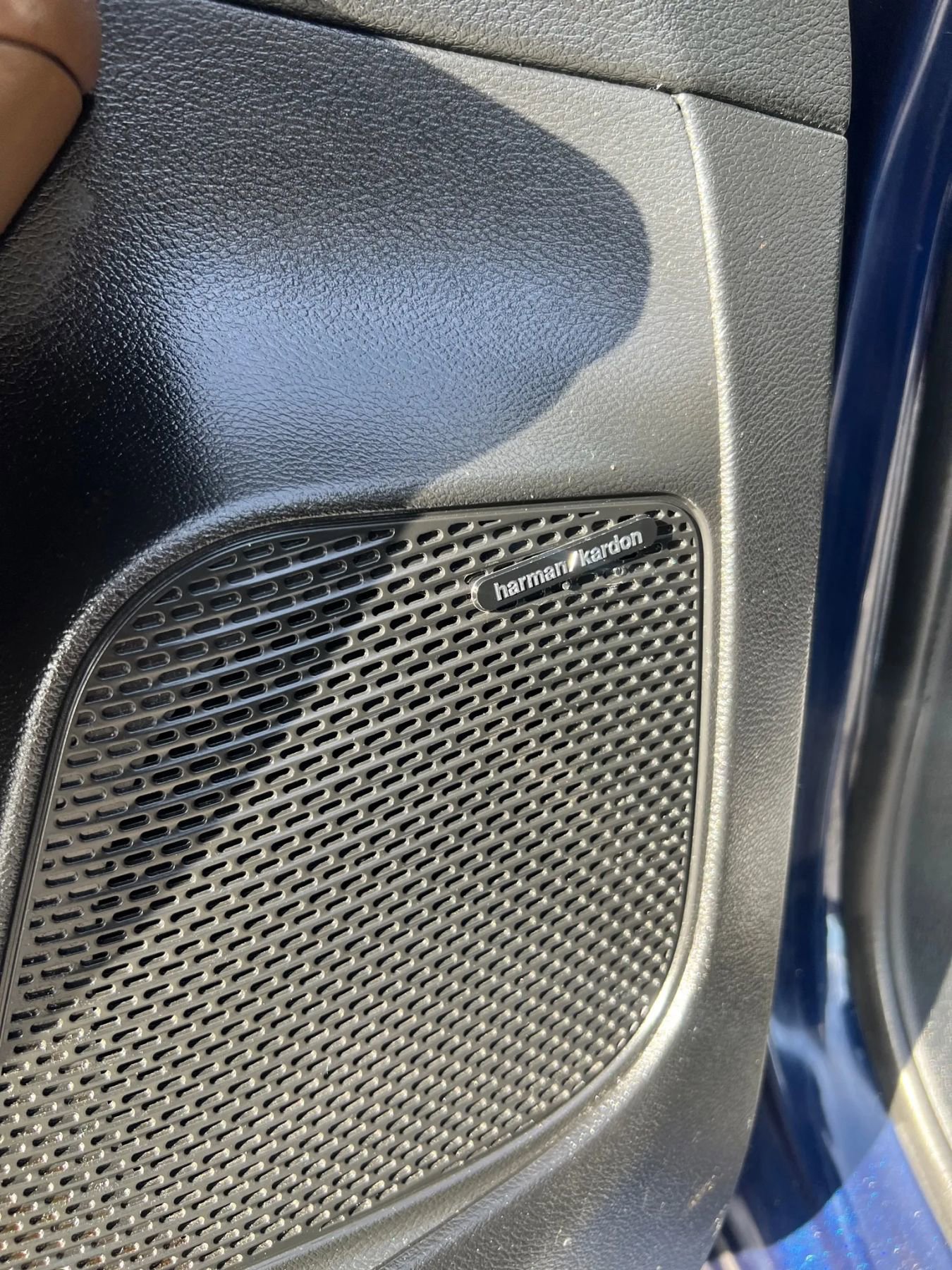 Used 2017 Chrysler Pacifica Limited image 12