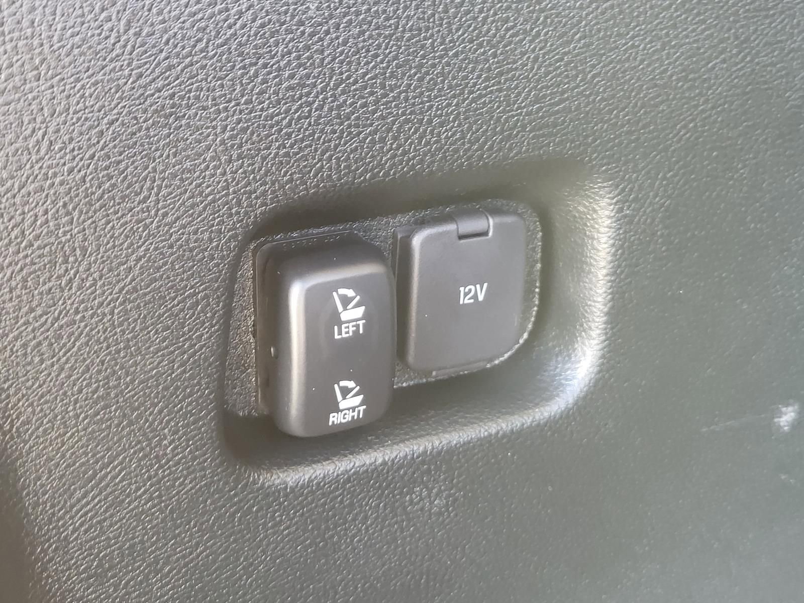 Used 2021 Ford Edge SEL image 10