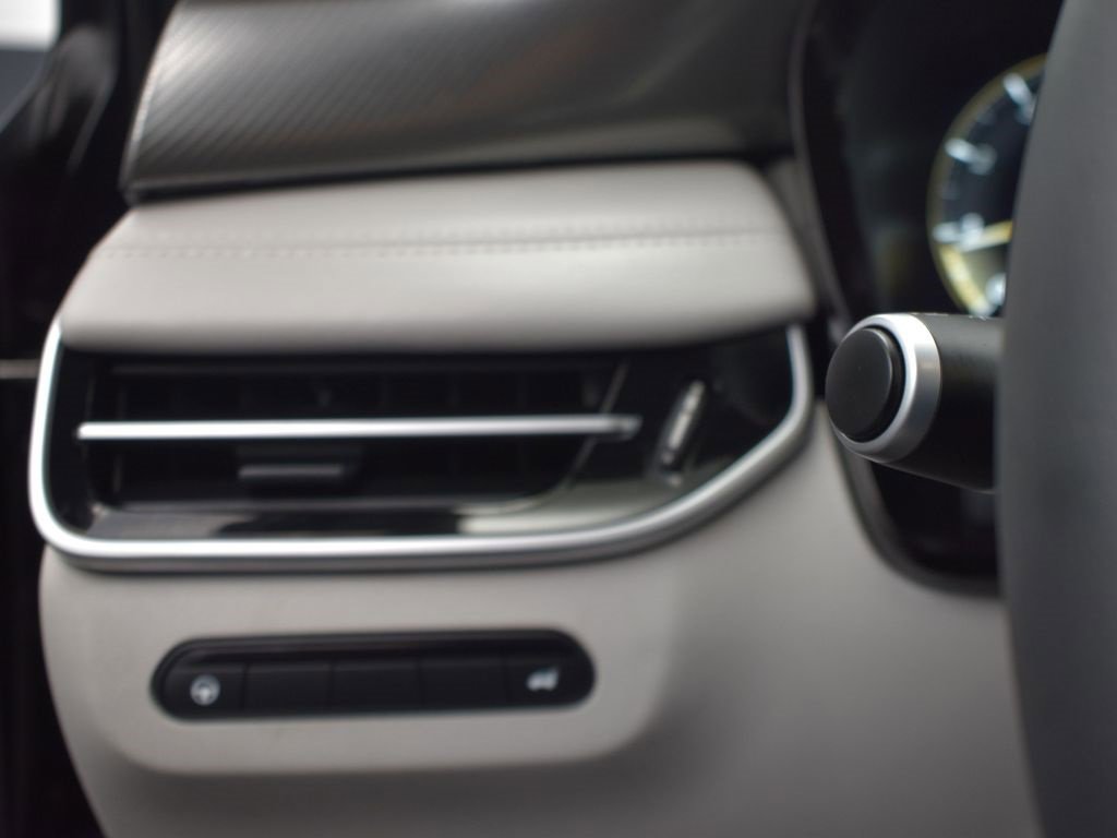 Used 2026 INFINITI QX60 Luxe w/ Cargo Package image 32