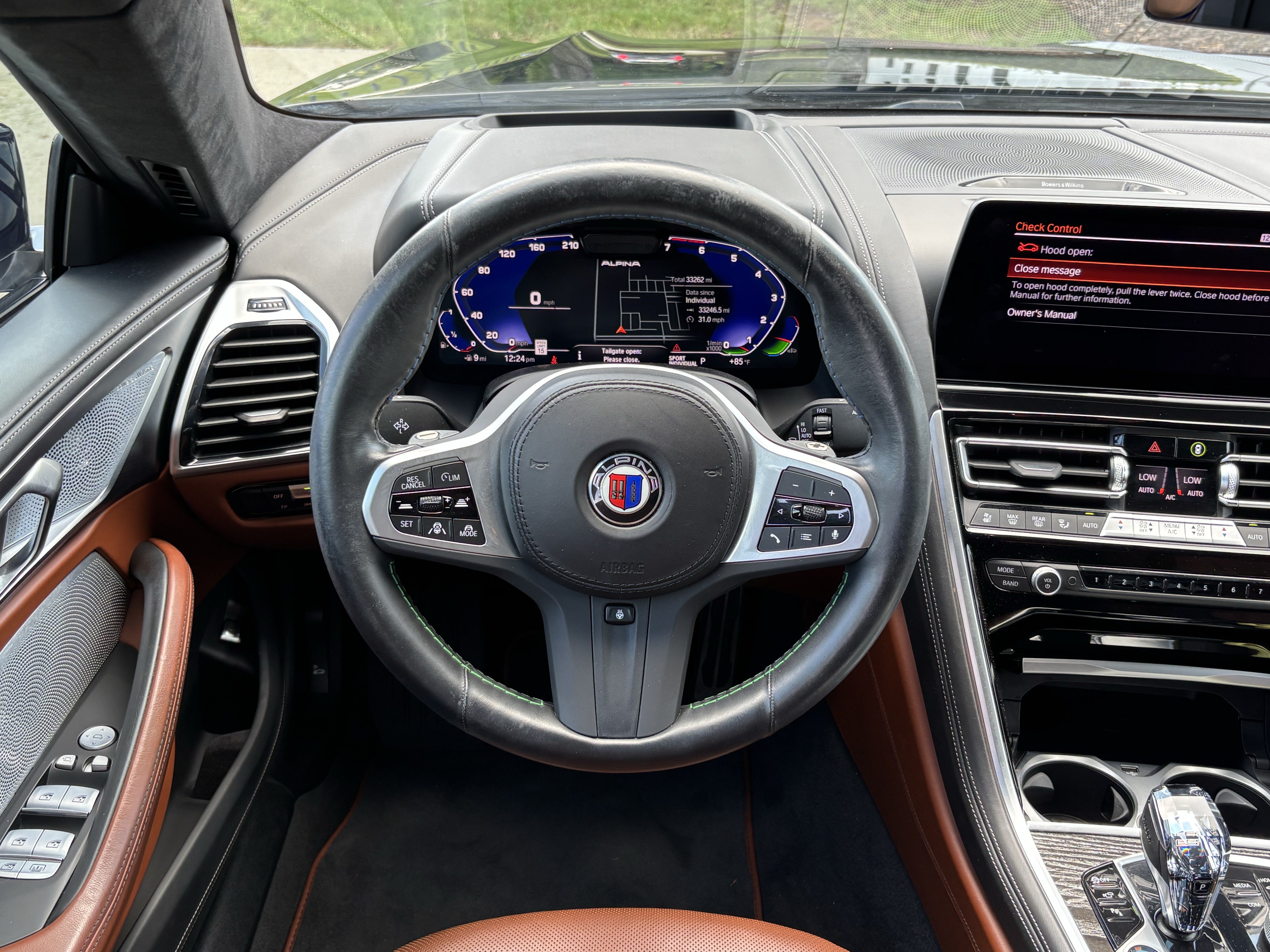 Used 2024 BMW ALPINA B8 xDrive Gran Coupe AWD/4WD image 18