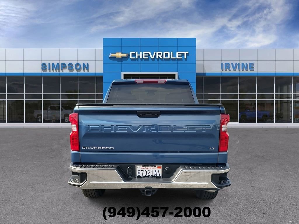 Used 2024 Chevrolet Silverado 1500 LT AWD/4WD image 7