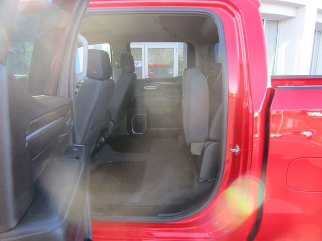 Used 2022 Chevrolet Silverado 1500 LT AWD/4WD image 18