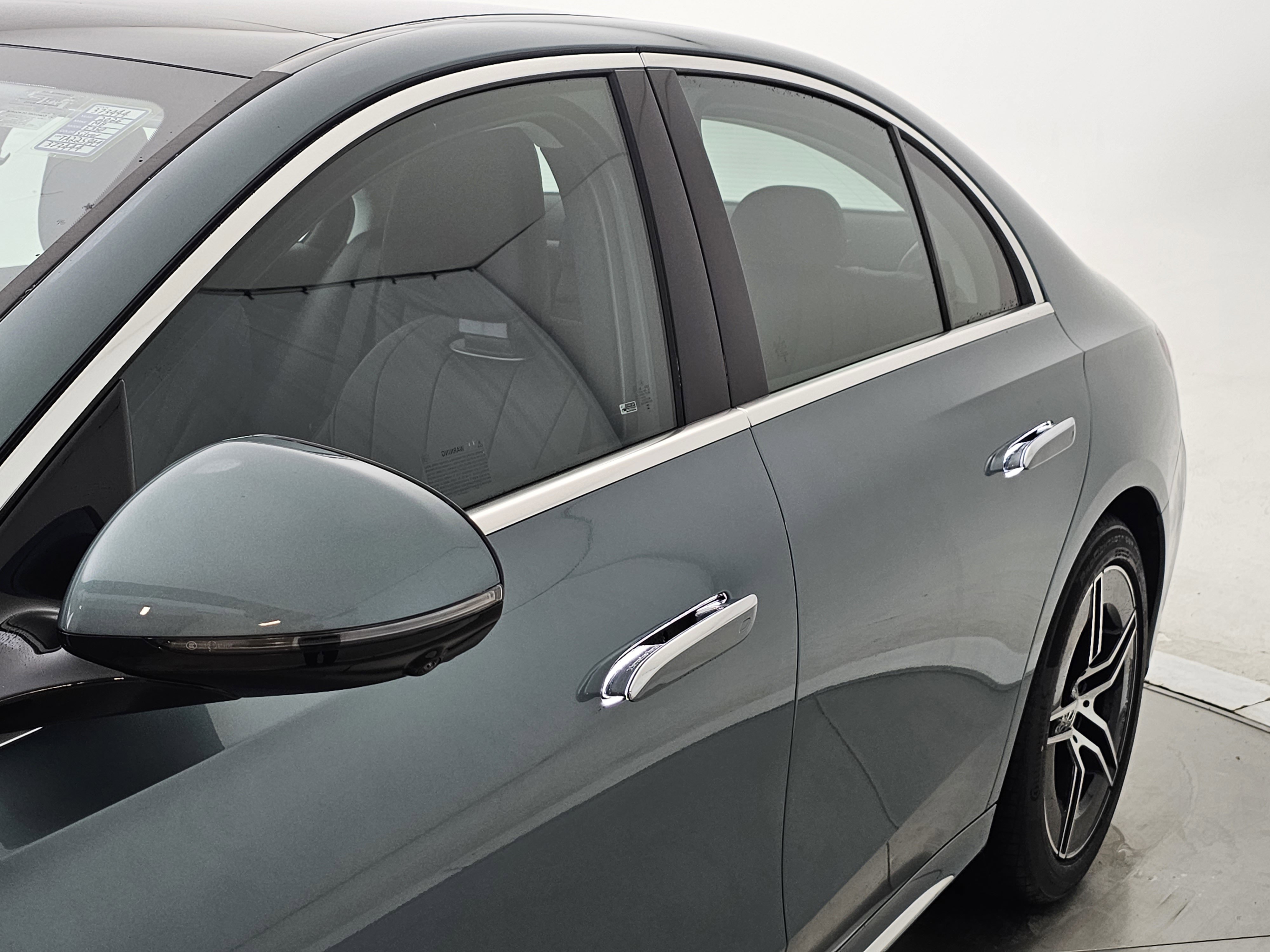 New 2026 Mercedes-Benz E 350 4MATIC Sedan image 6