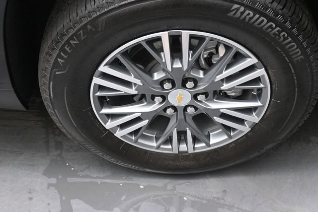 Used 2026 Chevrolet Traverse LT w/ Driver Confidence Package FWD image 33