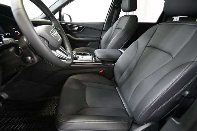 Used 2026 Audi Q7 3.0T Premium Plus w/ Premium Plus Package image 8
