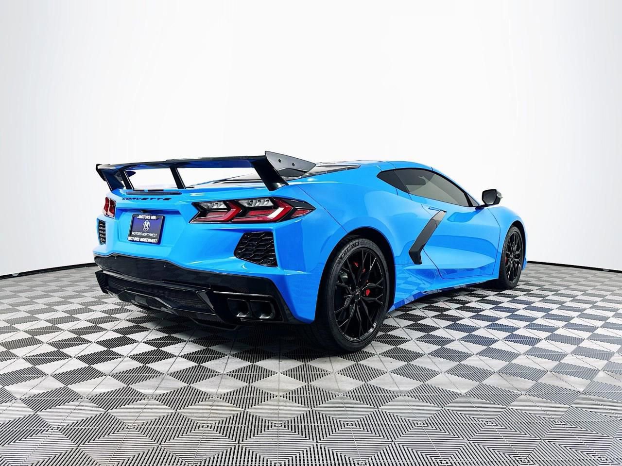 Used 2024 Chevrolet Corvette Stingray Coupe w/ 1LT image 13